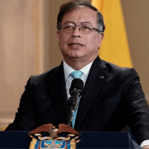 Famosos se arrepienten de haber votado por Petro