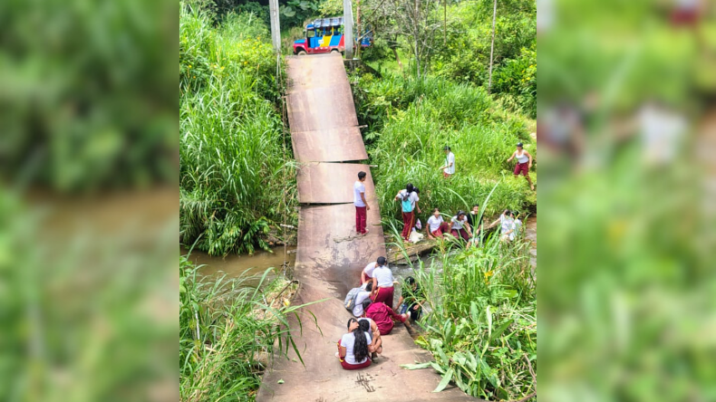 Colapsó puente peatonal en zona rural del Líbano Colapsó puente peatonal en zona rural del Líbano