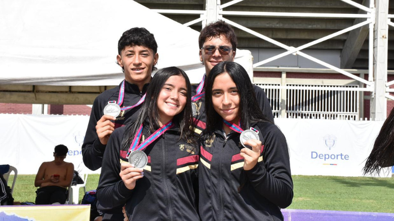 Tolima consiguió 30 medallas en los Juegos Intercolegiados Nacionales Tolima consiguió 30 medallas en los Juegos Intercolegiados Nacionales