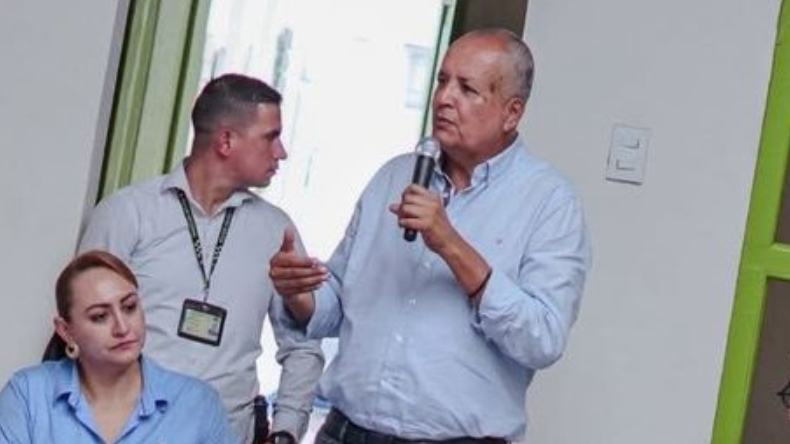 Barreto dice que Petro trajo ciudadanos de fuera del Tolima a su concentración Barreto dice que Petro trajo ciudadanos de fuera del Tolima a su concentración