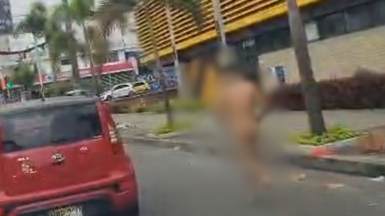 Hombre sin ropa fue visto corriendo en la avenida Ferrocarril de Ibagué Hombre sin ropa fue visto corriendo en la avenida Ferrocarril de Ibagué