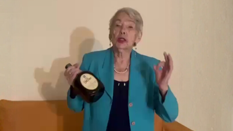 Alicia Franco brindó por la absolución de Uribe Alicia Franco brindó por la absolución de Uribe