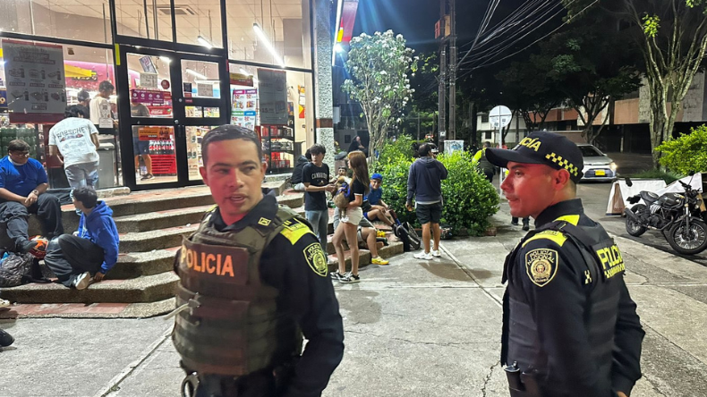 Realizan controles en el Oxxo de Piedra Pintada tras denuncia de EL OLFATO Realizan controles en el Oxxo de Piedra Pintada tras denuncia de EL OLFATO