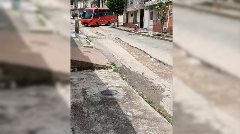 “Uno hace las cosas bien o no las hace”: habitantes reclaman por obras del IBAL “Uno hace las cosas bien o no las hace”: habitantes reclaman por obras del IBAL