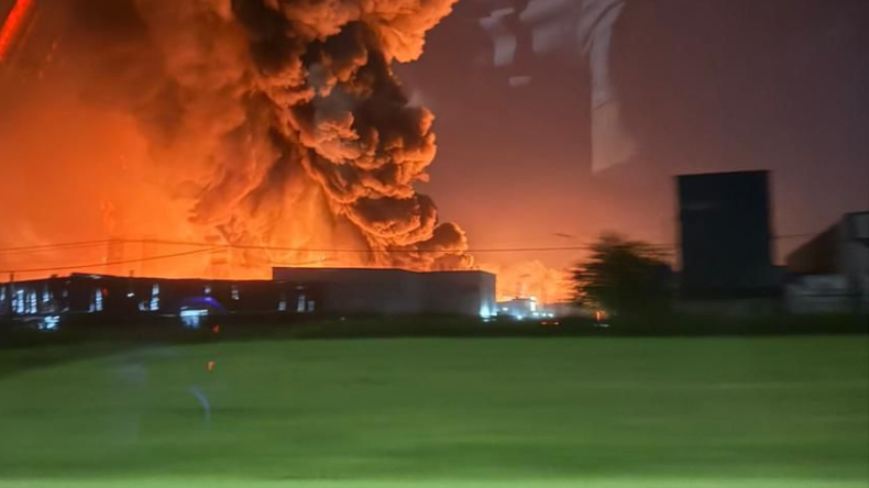 Fuerte explosión en complejo industrial de Argentina dejó más de 20 heridos