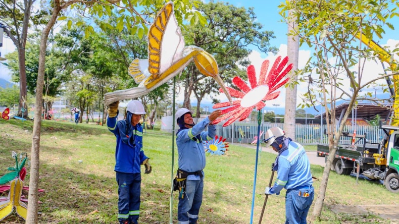 Inició el montaje del alumbrado navideño en el Parque Deportivo y la calle 60 Inició el montaje del alumbrado navideño en el Parque Deportivo y la calle 60