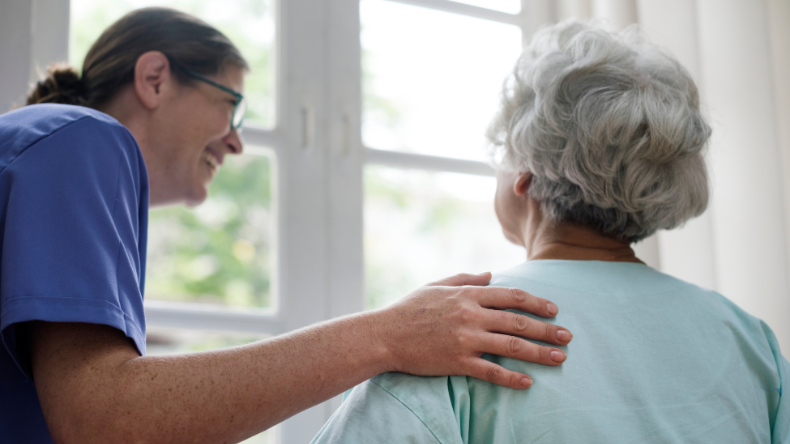 Corte ordena a EPS pagar cuidadores para pacientes en casa Corte ordena a EPS pagar cuidadores para pacientes en casa