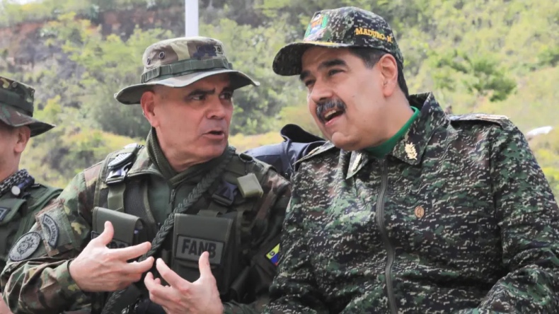 Maduro insiste en alianza con Colombia ante presión militar de EE.UU. Maduro insiste en alianza con Colombia ante presión militar de EE.UU.