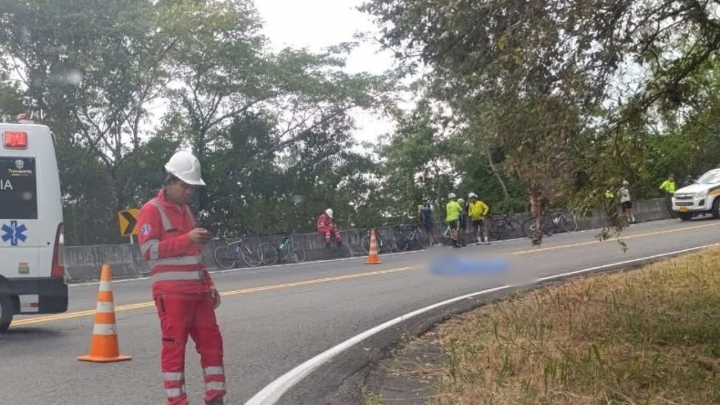 Ciclista falleció durante ascenso al Alto de Gualanday Ciclista falleció durante ascenso al Alto de Gualanday