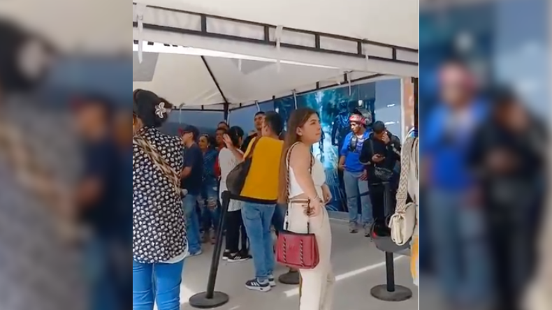 Ciudadanos denuncian filas de seis horas en la Secretaría de Tránsito de Ibagué Ciudadanos denuncian filas de seis horas en la Secretaría de Tránsito de Ibagué