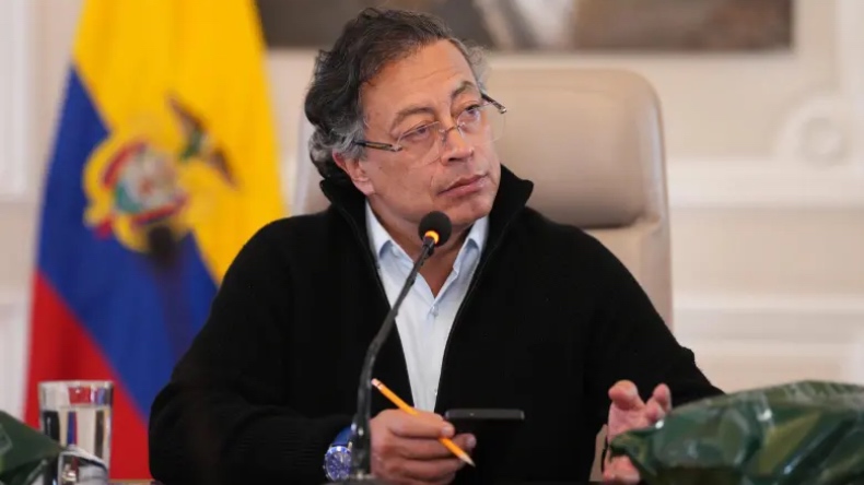 Petro invita a Trump a visitar Colombia tras advertencias sobre narcotráfico Petro invita a Trump a visitar Colombia tras advertencias sobre narcotráfico