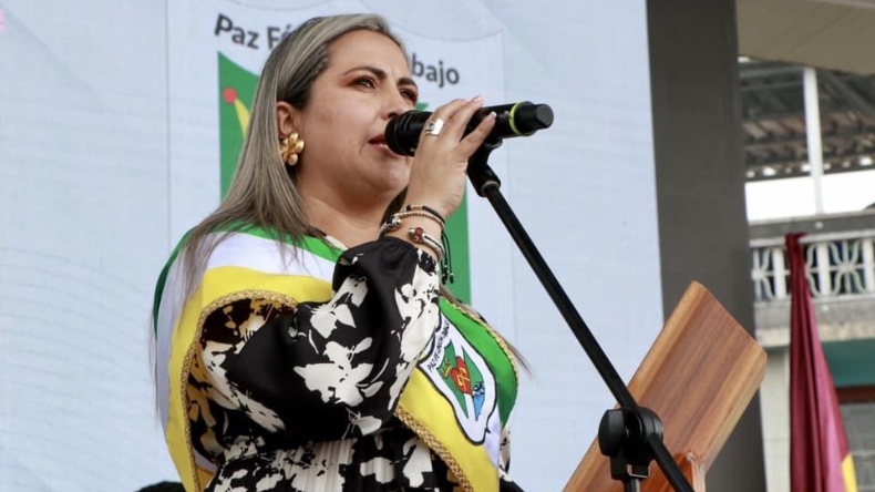 Investigan a la alcaldesa de Santa Isabel por retraso en el pago de sueldos Investigan a la alcaldesa de Santa Isabel por retraso en el pago de sueldos