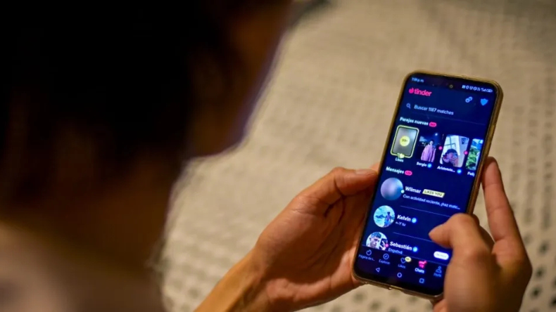 ¿Usa aplicaciones para conocer personas? Alertan por robos tras falsas citas ¿Usa aplicaciones para conocer personas? Alertan por robos tras falsas citas