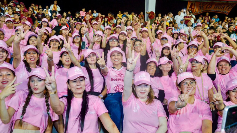 100 madres sustitutas disfrutaron del partido Tolima vs. Nacional en Ibagué 100 madres sustitutas disfrutaron del partido Tolima vs. Nacional en Ibagué