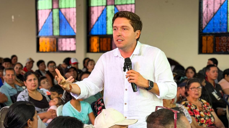 “Llegaremos al Congreso y luego le quitaremos la Gobernación a Barreto”: Marco Hincapié “Llegaremos al Congreso y luego le quitaremos la Gobernación a Barreto”: Marco Hincapié