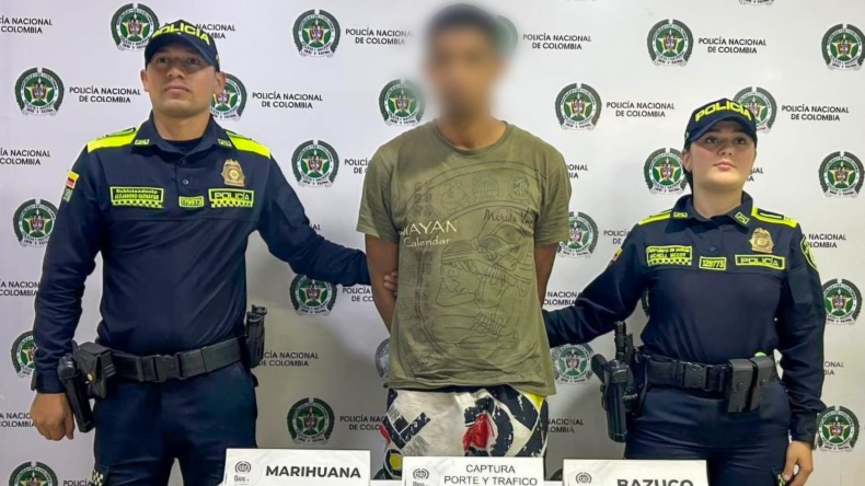 Incautan 54 dosis de droga en el barrio Milagro de Dios Incautan 54 dosis de droga en el barrio Milagro de Dios